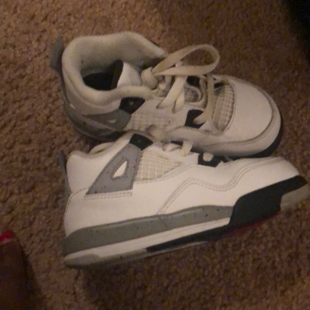 Kids retro Jordan 4s